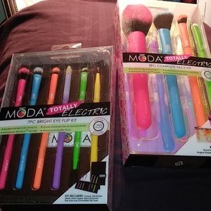 Moda Totally Electric bundle